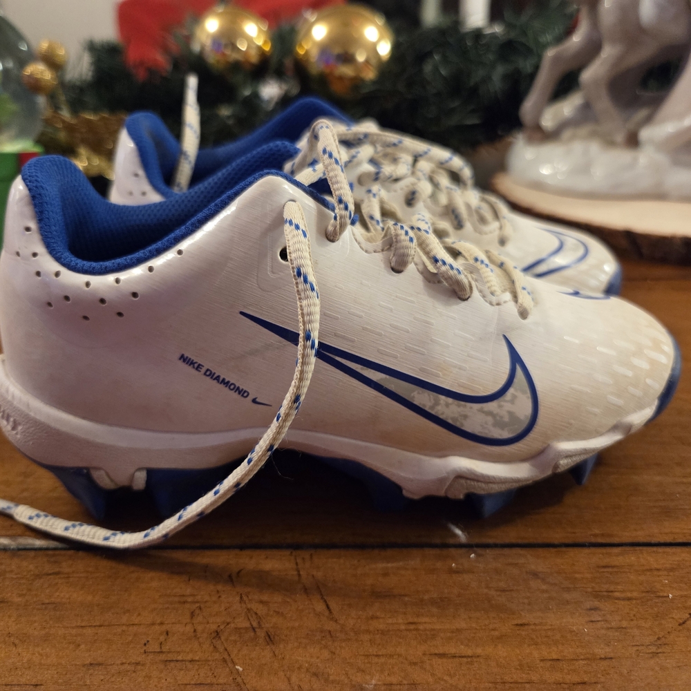Nike White and Blue Cleats